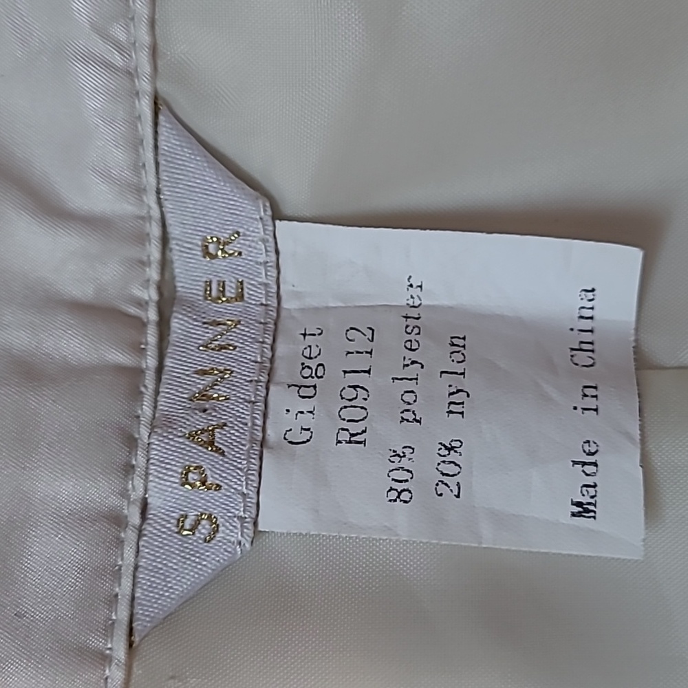 Shimmery White Flare Skirt Spanner - Picture 3 of 7